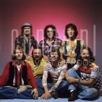 03-04-1978 Dizzy Mens Band at studio in Amsterdam.

[keywords]Posed, Full Length, Eyecontact, Smiling, Singer, Musicians[/keywords]